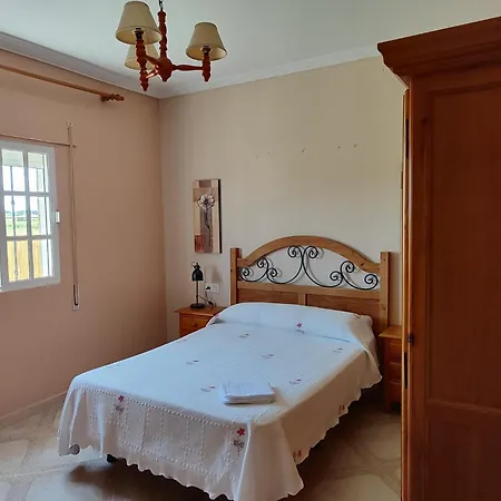 La Casa De Piedra Сasa de vacaciones *