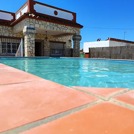 La Casa De Piedra Сasa de vacaciones *