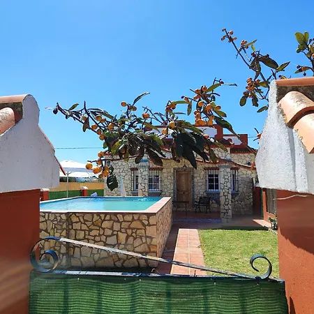 La Casa De Piedra Сasa de vacaciones